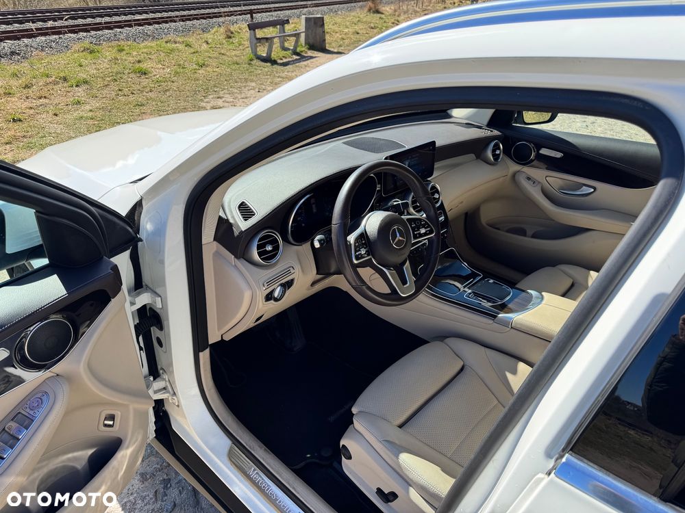 Mercedes-Benz GLC 200 d 4-Matic - 12