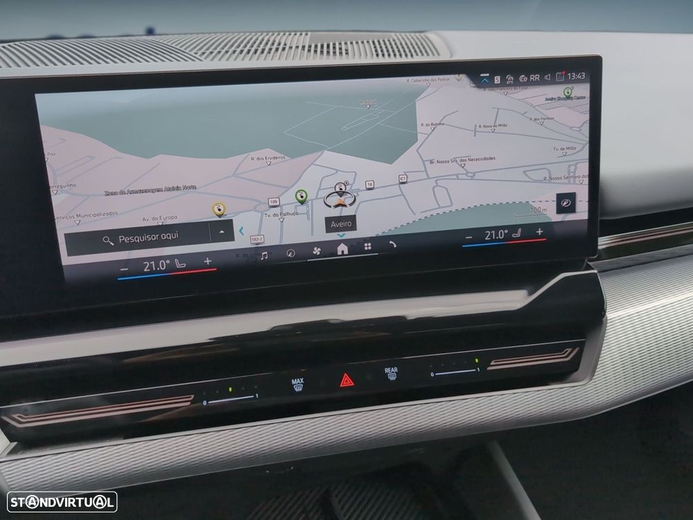 BMW 530 e Pack Desportivo M - 23