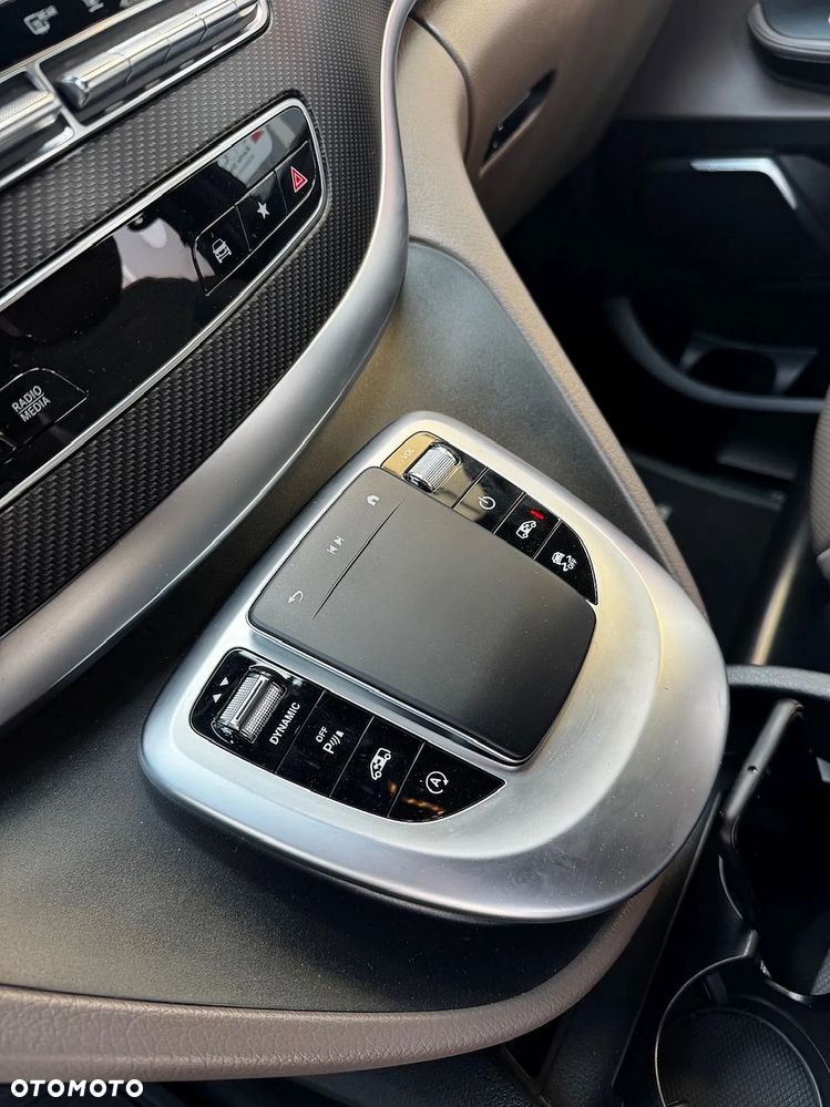 Mercedes-Benz Klasa V ver-300-d-4--matic-avantgarde-9g--tronic-ekstra-d- - 8