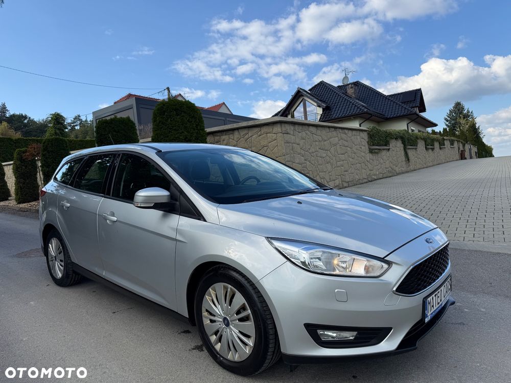 Ford Focus 2.0 EcoBlue Titanium Business - 34