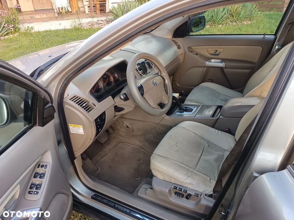 Volvo XC 90 - 16
