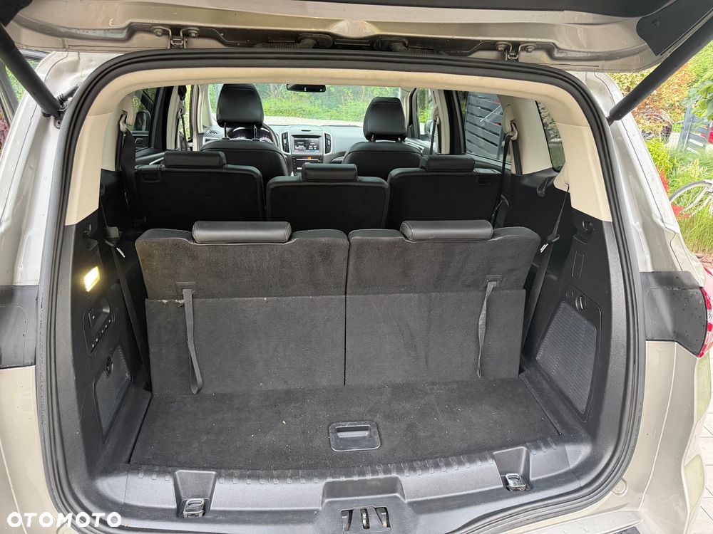 Ford S-Max 2.0 EcoBoost ST-Line - 20