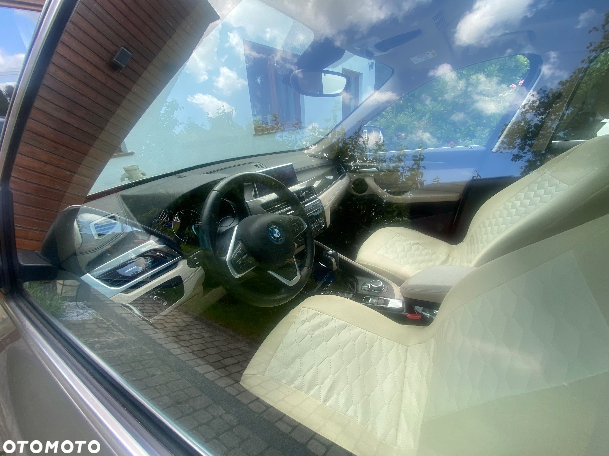 BMW X1 xDrive25e Business Edition - 8