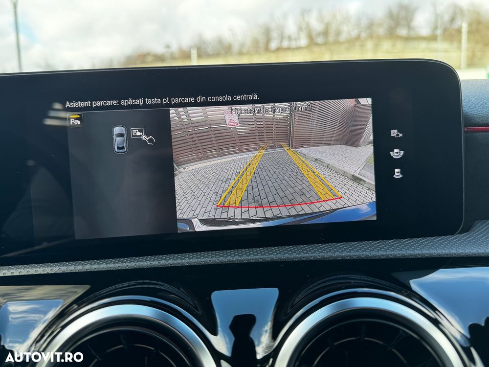 Mercedes-Benz A 180 d Sedan 8G-DCT Lim. AMG Line Advanced Plus - 31