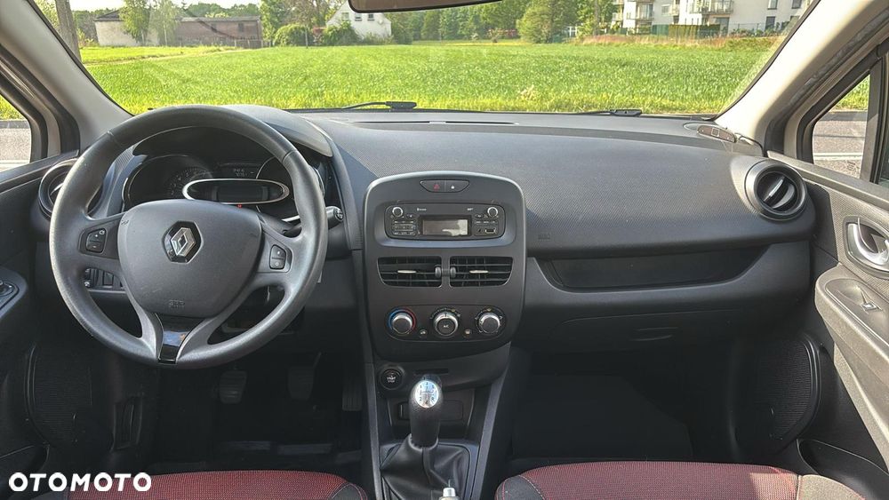 Renault Clio 1.2 16V Life - 8