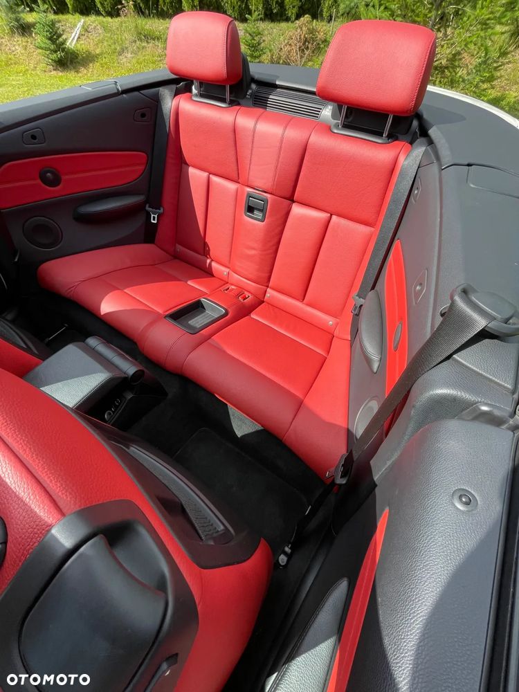 BMW Seria 1 135i Cabrio Limited Edition Lifestyle mit M Sportpaket - 17