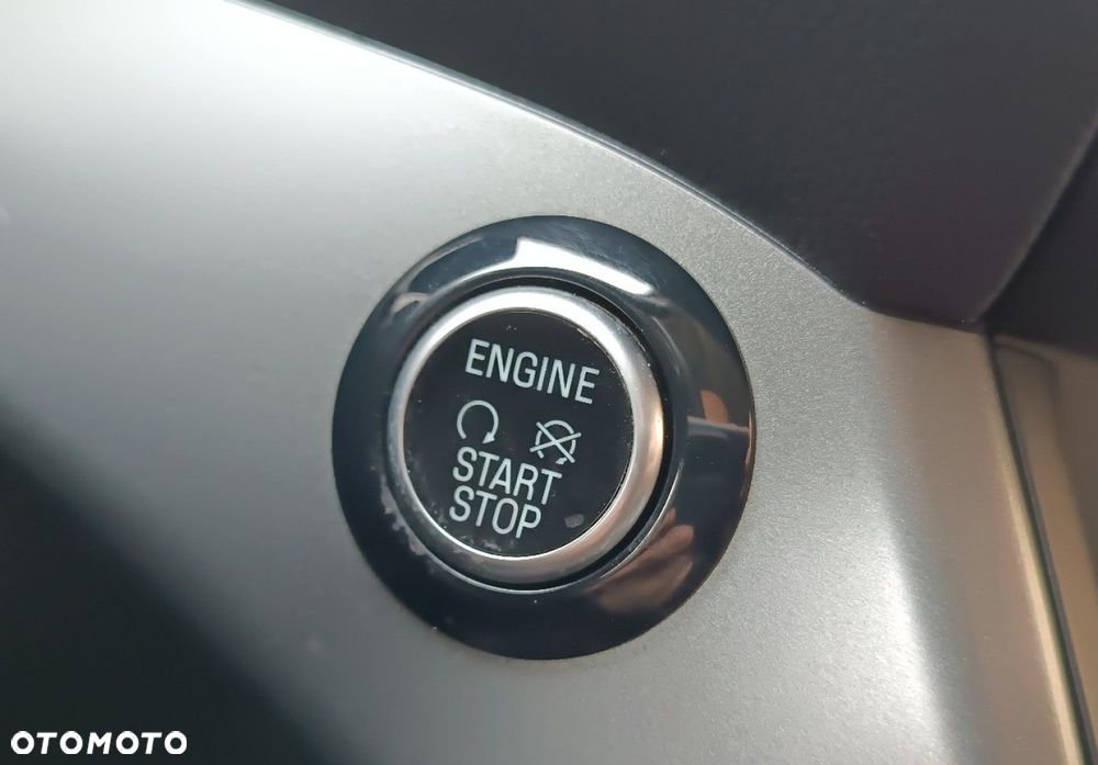 Ford Kuga - 38