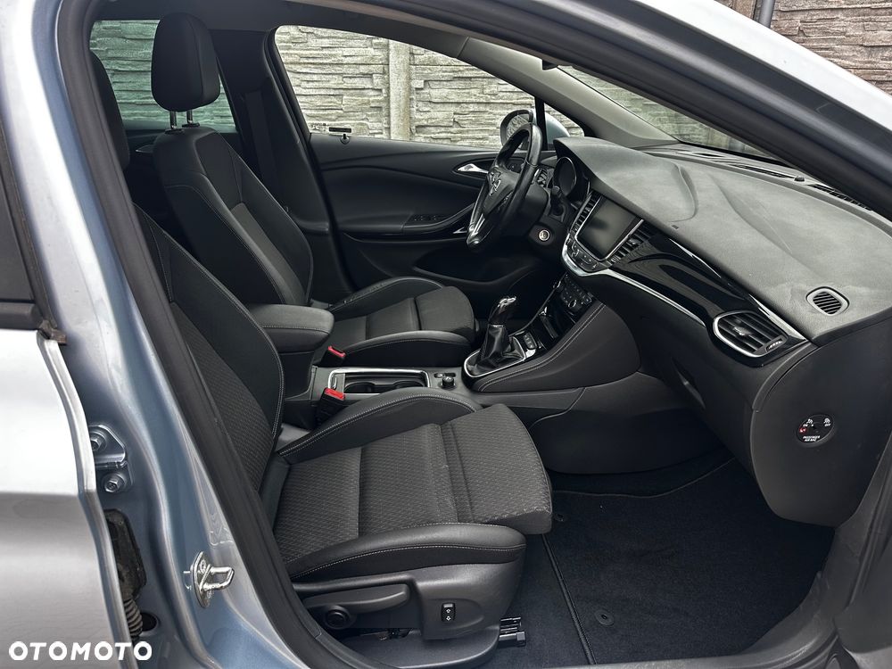 Opel Astra 1.4 Turbo Innovation - 14