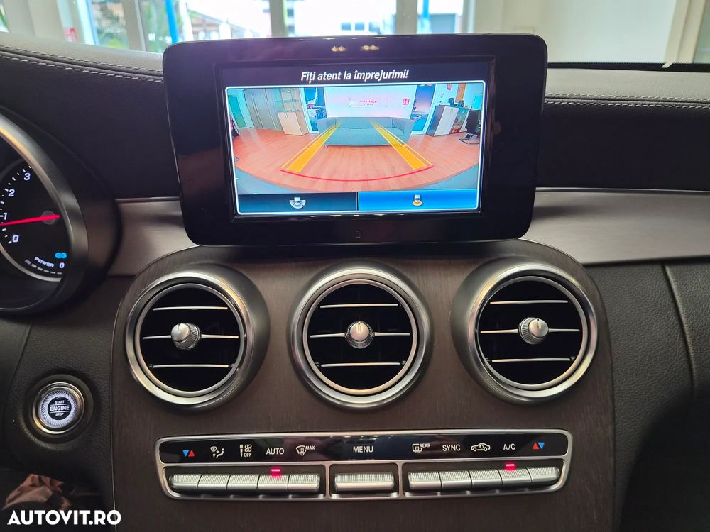 Mercedes-Benz C 300 MHEV - 24