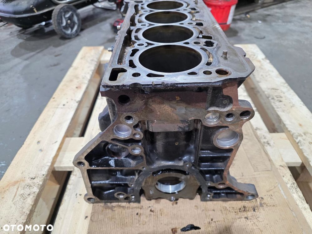 BLOK SILNIKA AUDI A4 B9 A5 Q5 FY 2.0 TFSI DAY 06K103023E 7/26 - 5