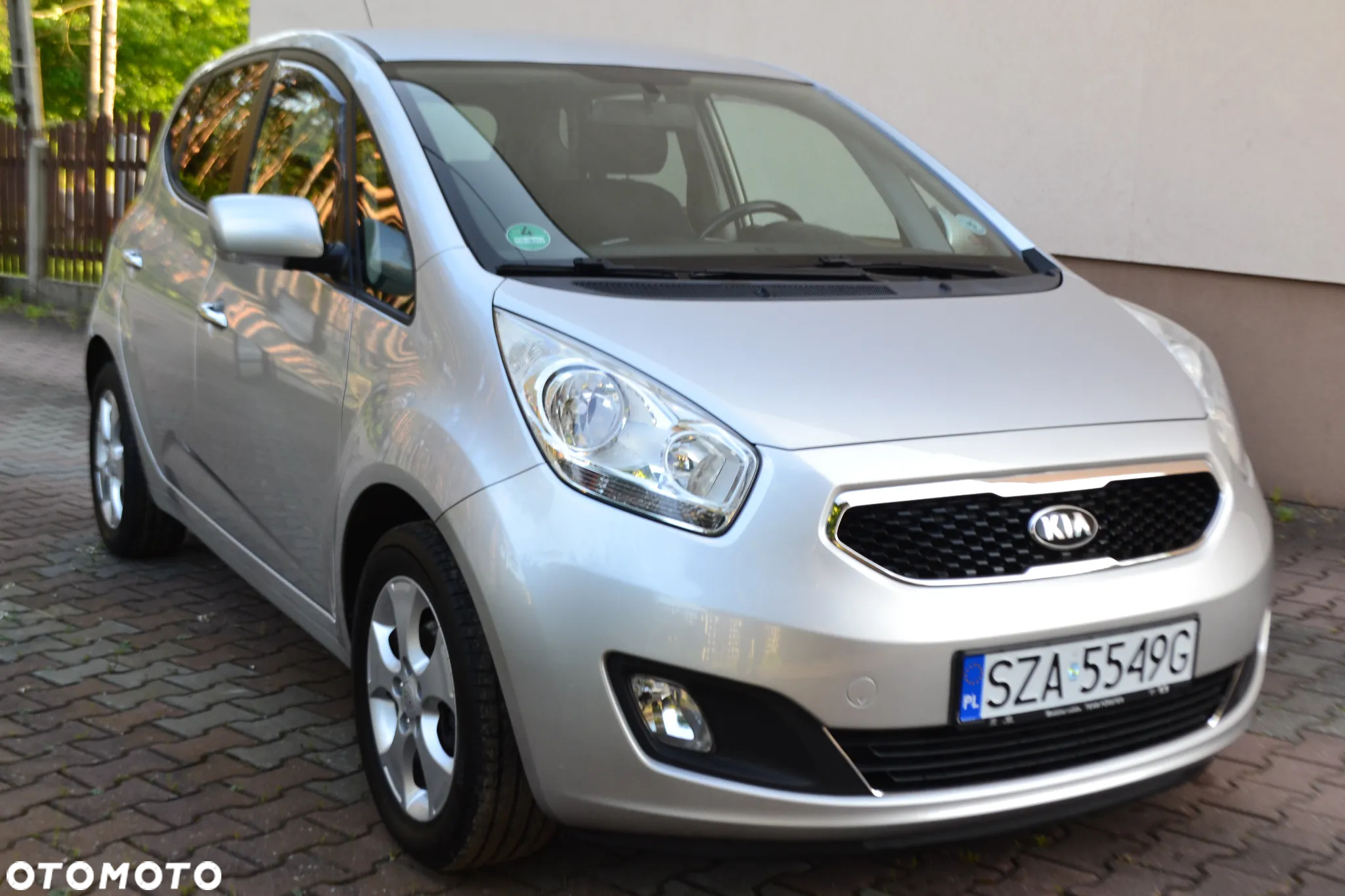 Kia Venga 1.6 CRDi 128 Fifa World Cup Edition - 7