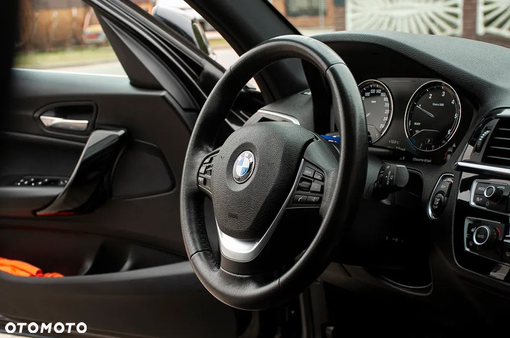 BMW Seria 1 116d EfficientDynamics Edition Sport Line - 31