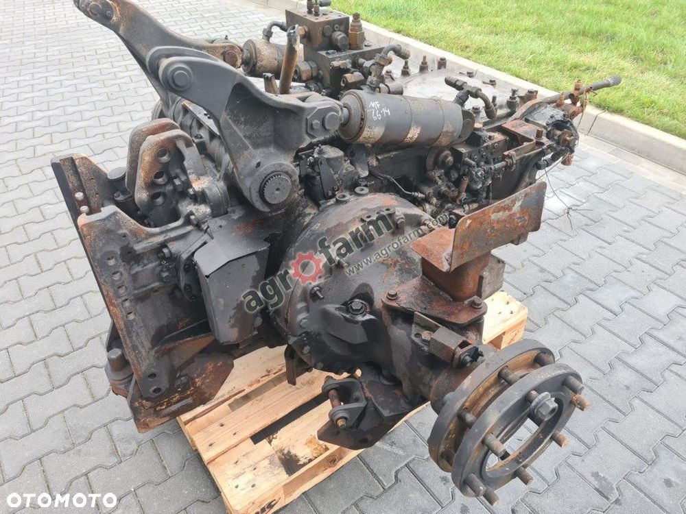 Skrzynia biegów, tylny most Massey Ferguson 6614 - 4