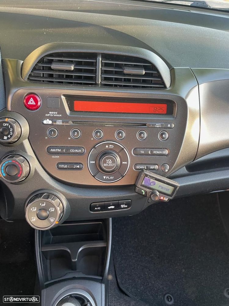 Honda Jazz 1.2 i-VTEC Trend J15 - 18