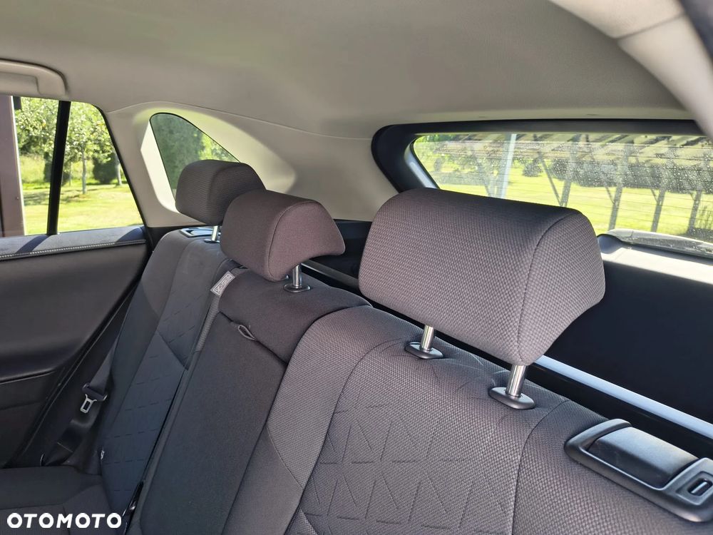 Toyota RAV4 2.5 Hybrid Comfort 4x2 - 11