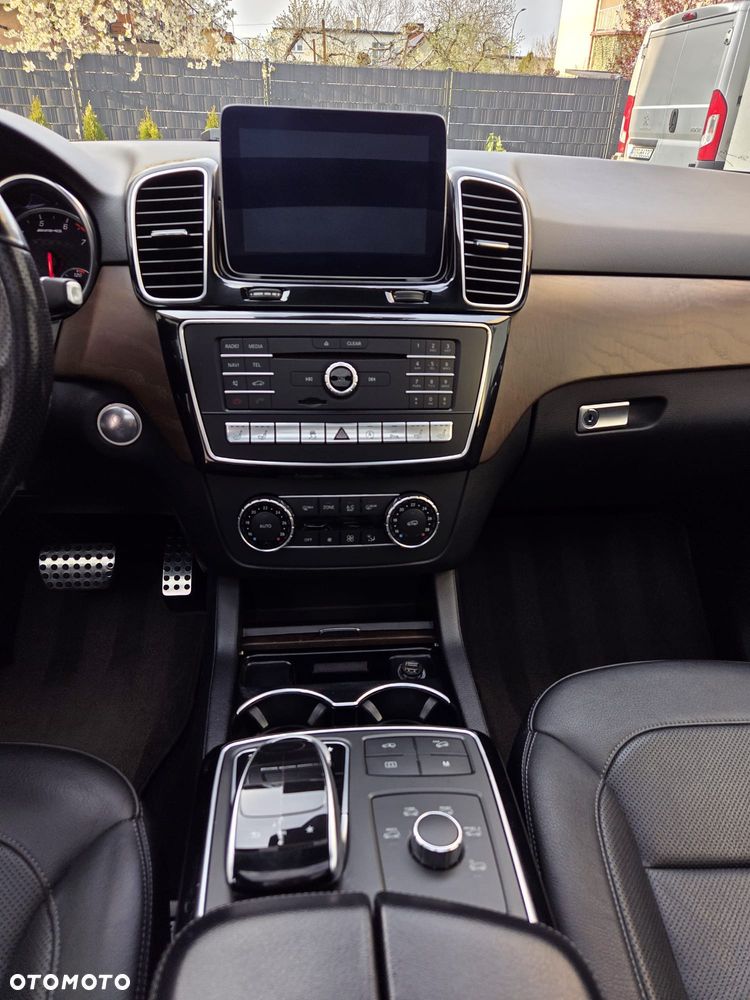 Mercedes-Benz GLE AMG 43 4Matic 9G-TRONIC AMG Line - 8