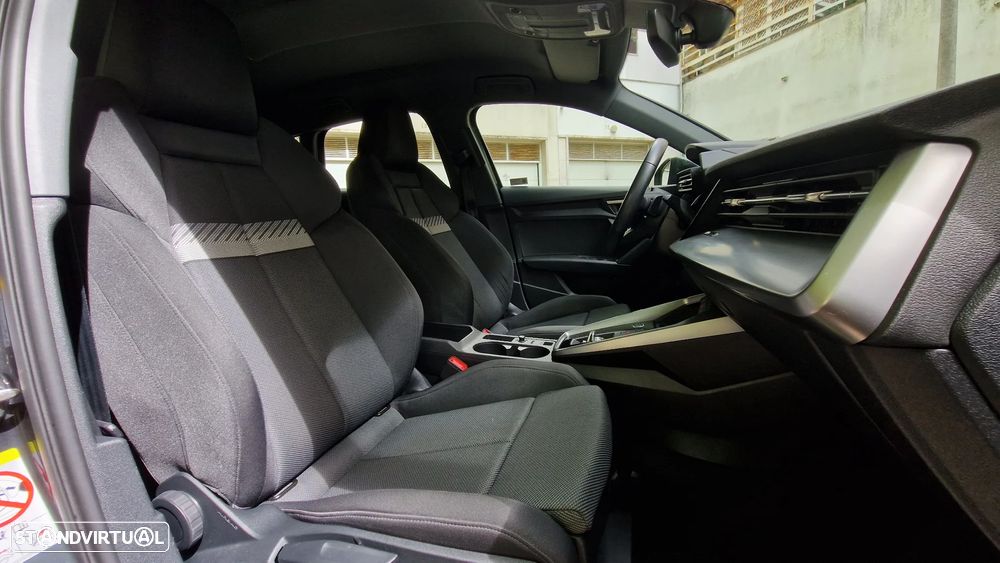 Audi A3 Sportback 30 TFSI S tronic advanced - 4