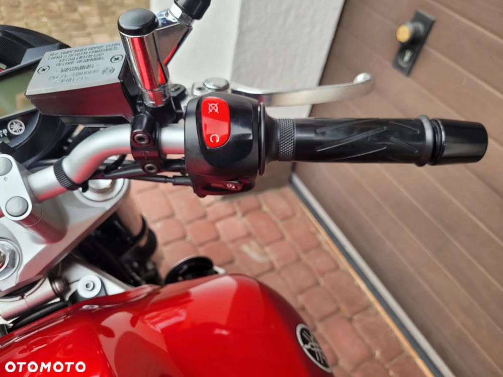 Yamaha FZ6 - 8
