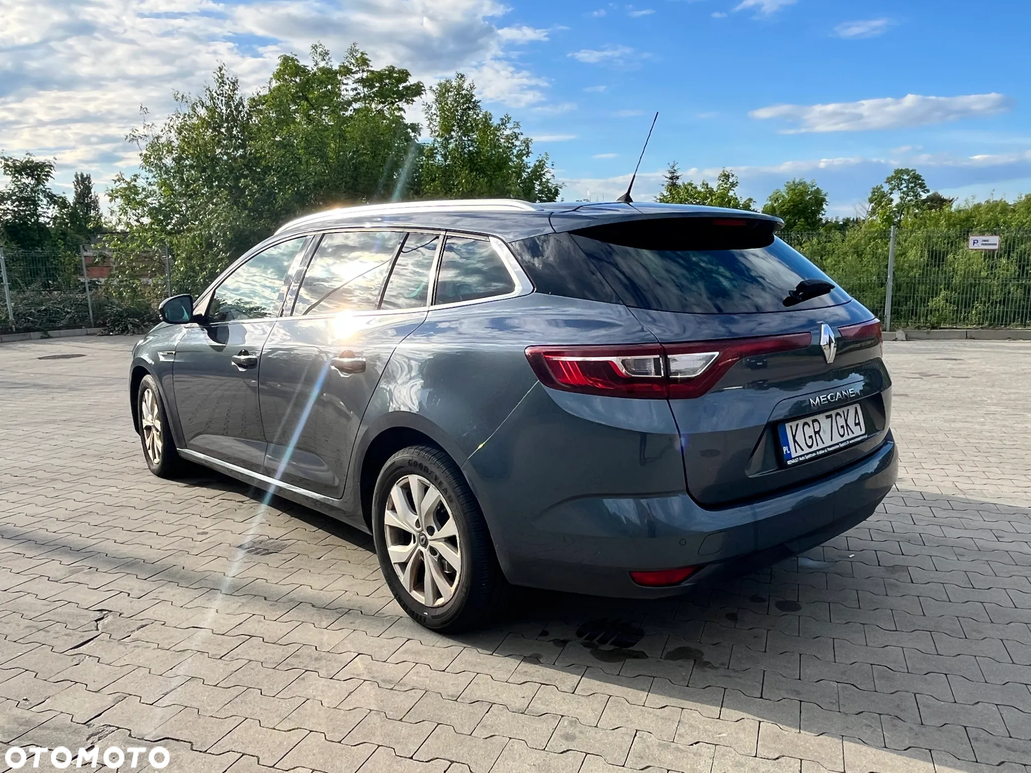 Renault Megane 1.3 TCe FAP Limited - 3
