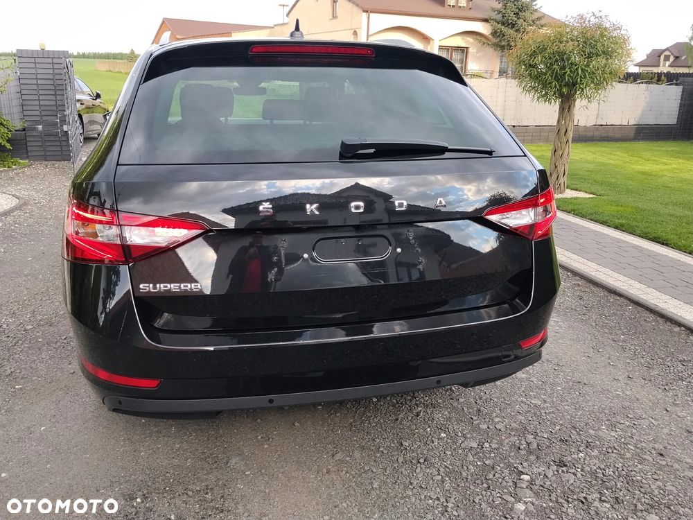 Skoda Superb 2.0 TDI Style DSG7 - 5
