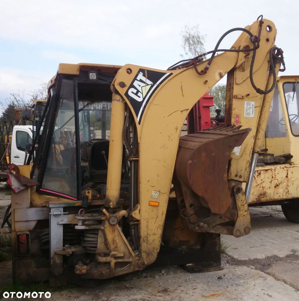 Caterpillar 428D - 7