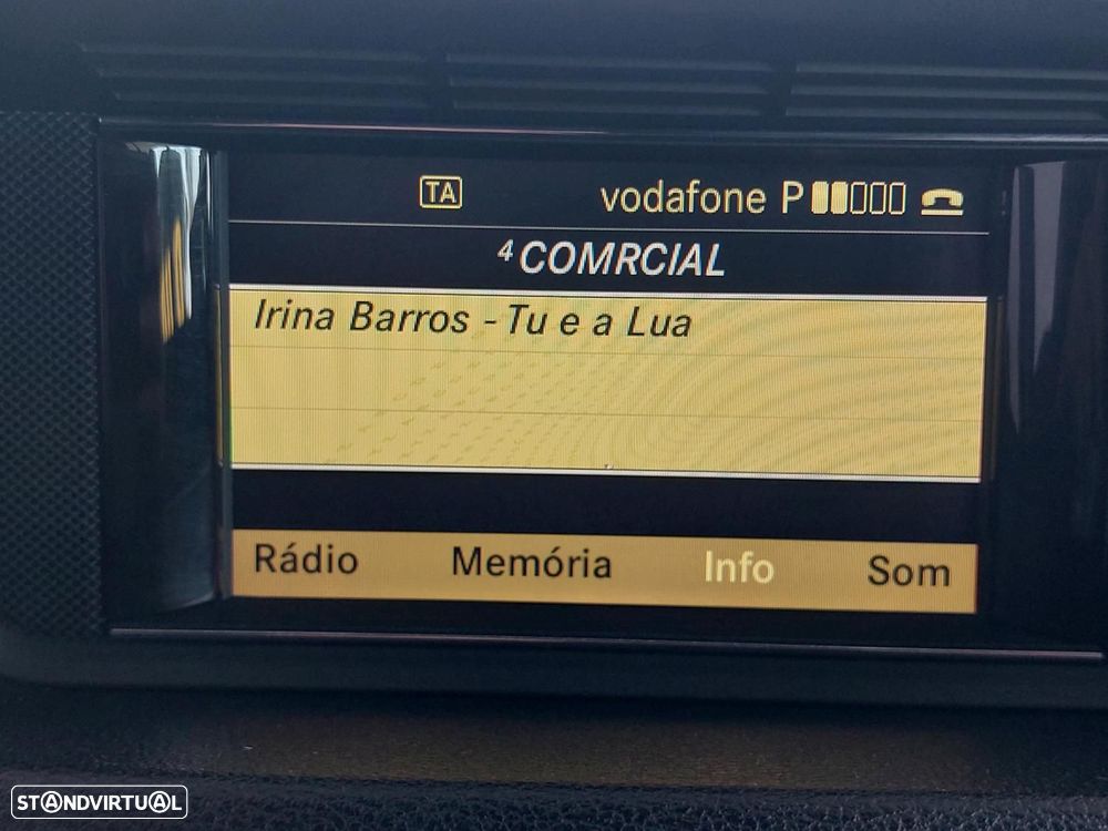 Mercedes-Benz E 220 CDi Avantgarde BlueEfficiency - 24