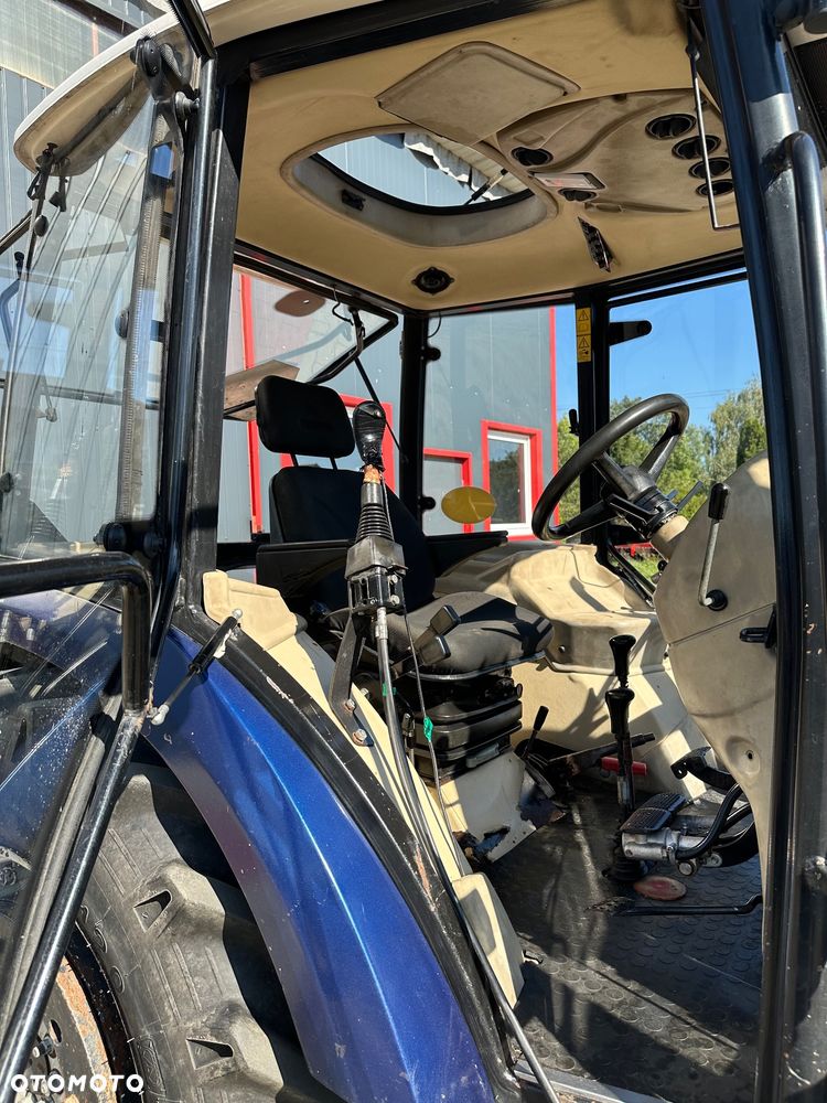 Farmtrac 555 DT Krajowy Ciągnik Rolniczy z Turem z 2014 roku - 4