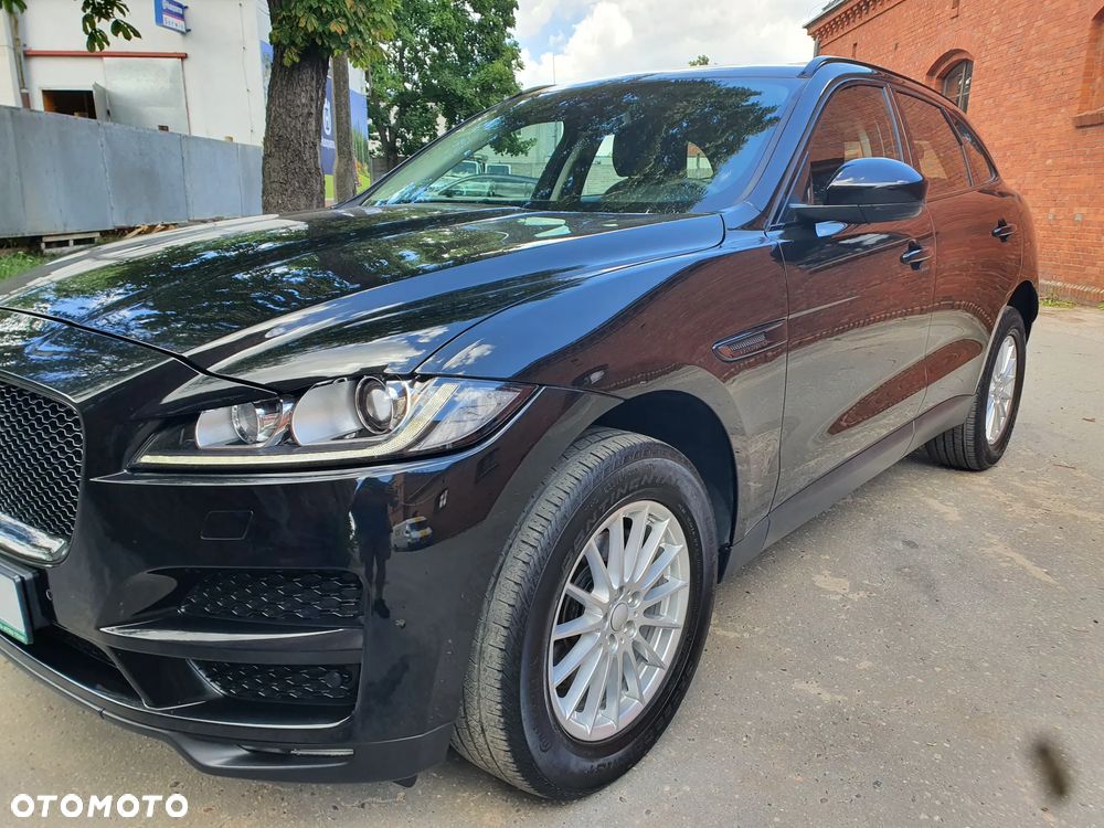 Jaguar E-Pace 2.0 i4D AWD First Edition - 9