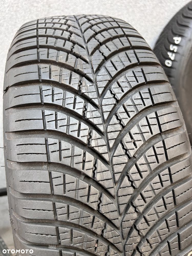 2 opony całoroczne Goodyear 215/60/17 100V Vector 4-Seasons GEN-3 SUV - 13