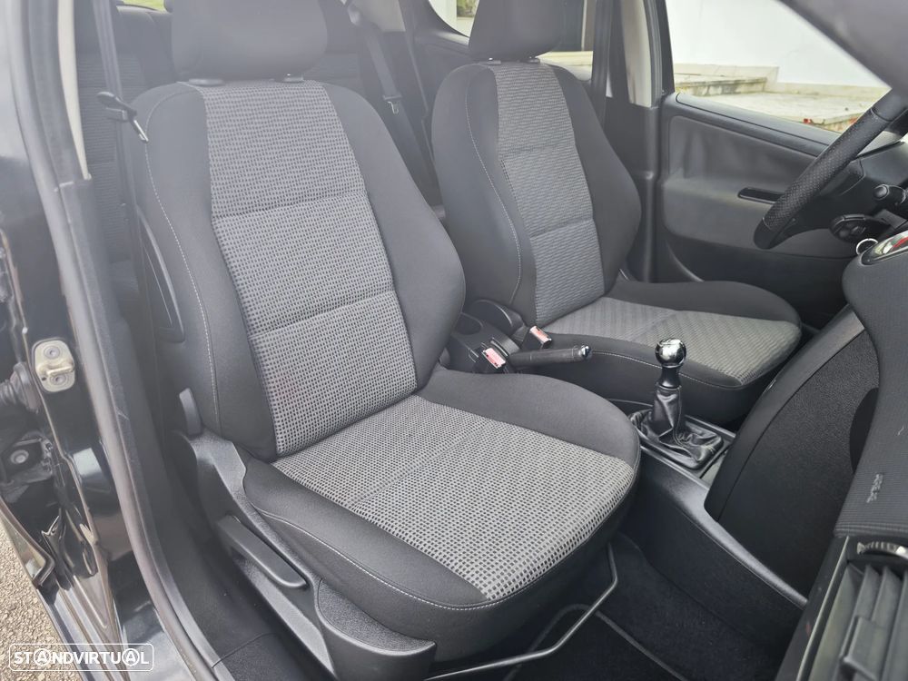 Peugeot 207 1.4 16V SE Sportium - 10