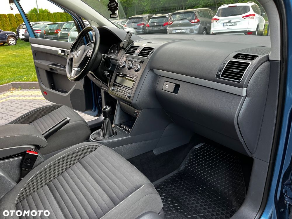 Volkswagen Touran 2.0 TDI DPF Cup - 25
