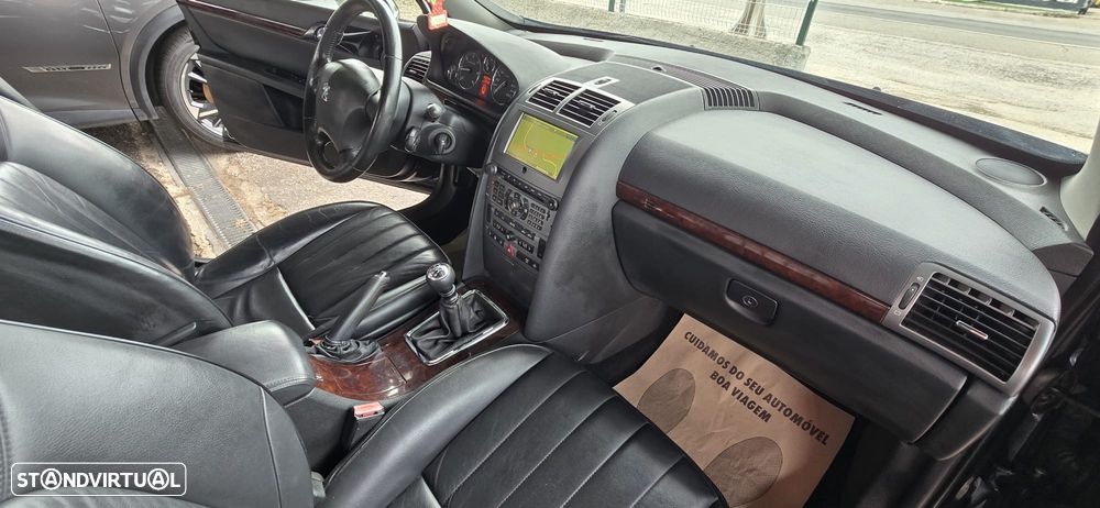 Peugeot 407 SW 2.2 HDi SE Navteq - 21