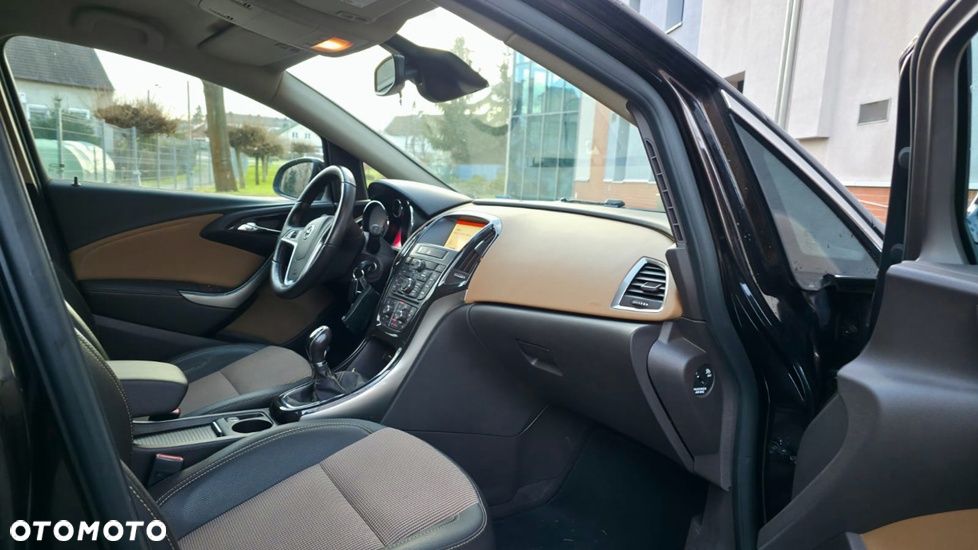 Opel Astra 1.6 CDTI DPF ecoFLEX TourerStart/Stop ENERGY - 16