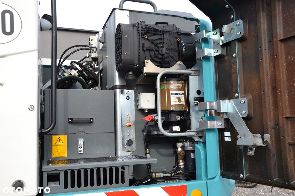 Liebherr A 914  COMPACT ROTOTILT, tylko 5400 MTH - 23