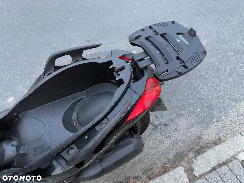 Yamaha X-max - 20