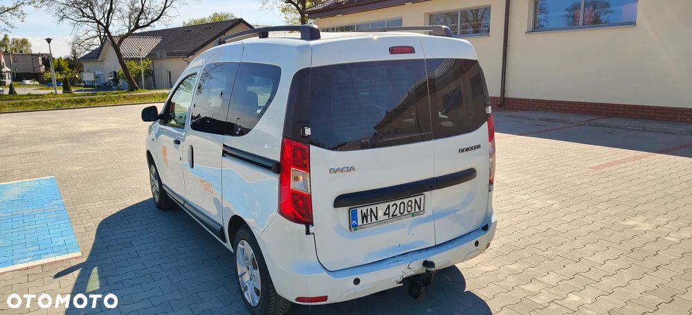 Dacia Dokker 1.5 Blue dCi Laureate - 4