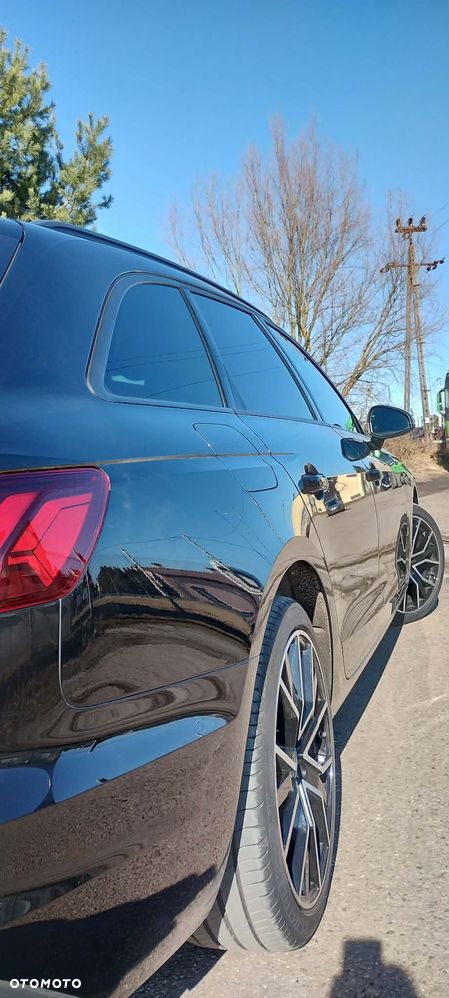 Audi A4 Avant - 11