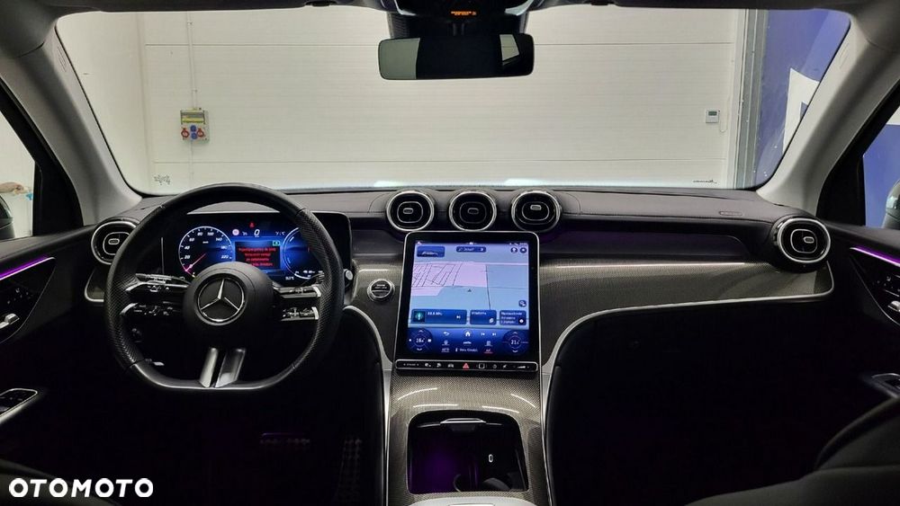 Mercedes-Benz GLC - 18