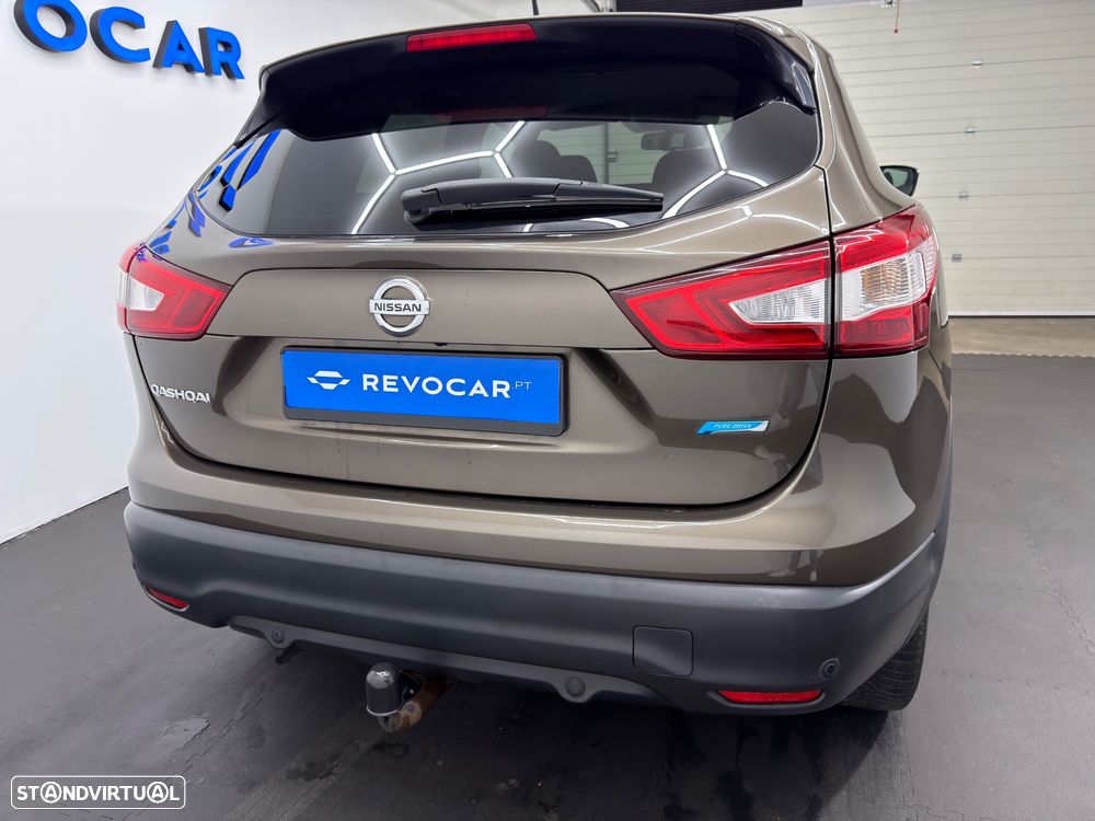 Nissan Qashqai 1.5 dCi TEKNA+ - 8