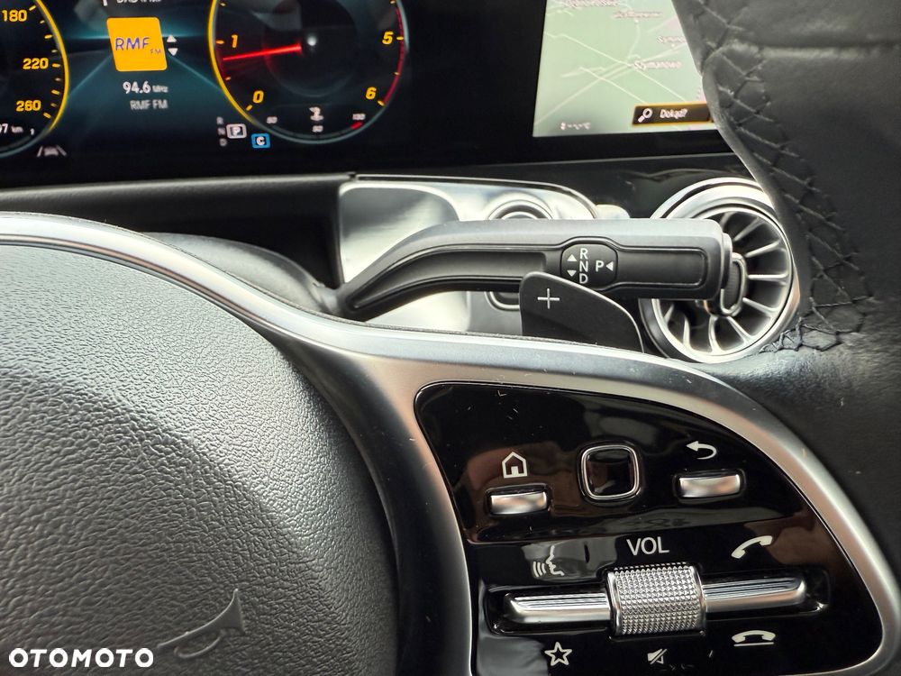 Mercedes-Benz GLB 200 d AMG Line 8G-DCT - 29