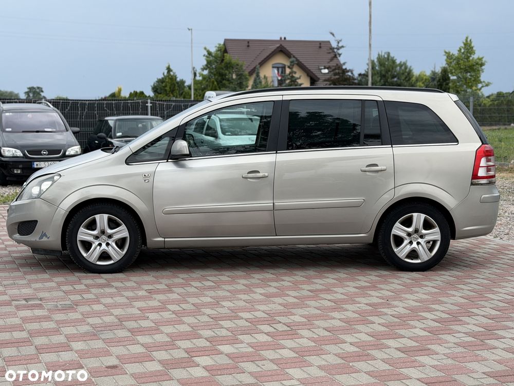 Opel Zafira - 3