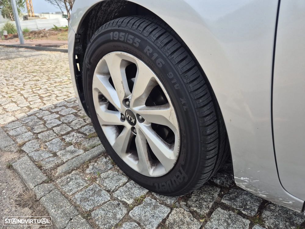 Kia RIO 1.1 CRDi - 9
