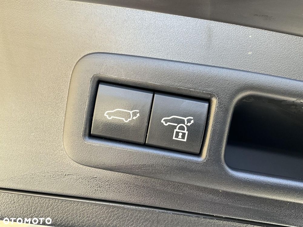 Lexus UX 250h GPF F Sport Design 2WD - 31