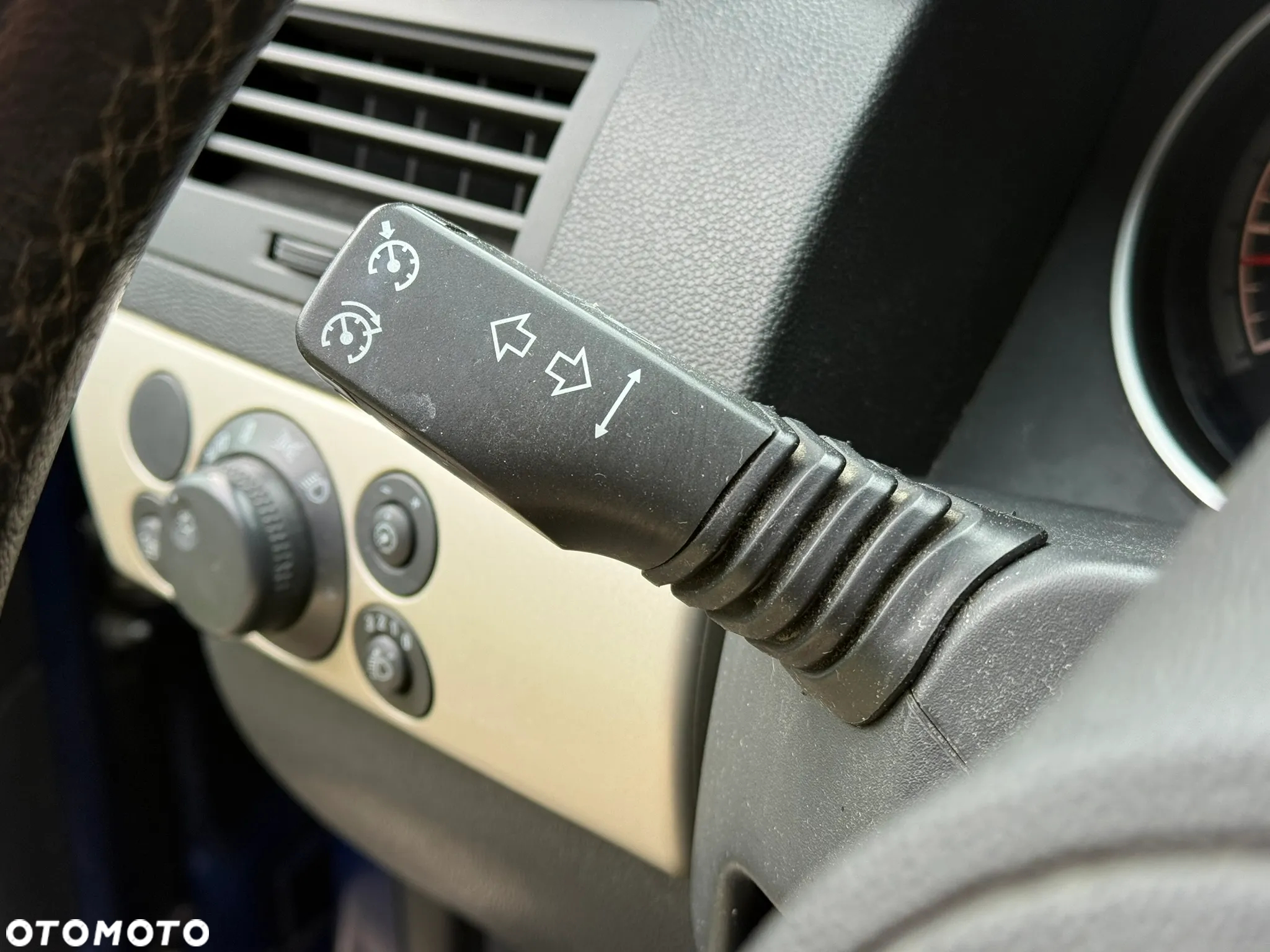 Opel Astra - 17