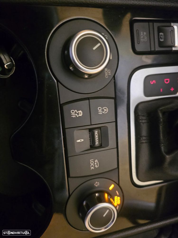 VW Touareg 3.0 V6 TDI Blue Motion DPF Auto Exclusive - 22