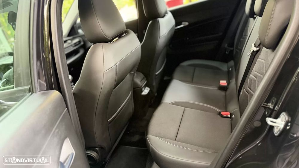 Jeep Avenger 1.2 GSE T3 Altitude - 11