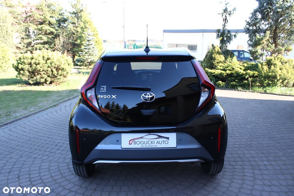Toyota Aygo X 1.0 VVT-i Executive - 6