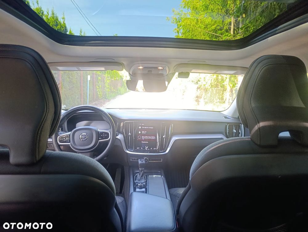 Volvo V60 Cross Country T5 AWD Geartronic Pro - 9