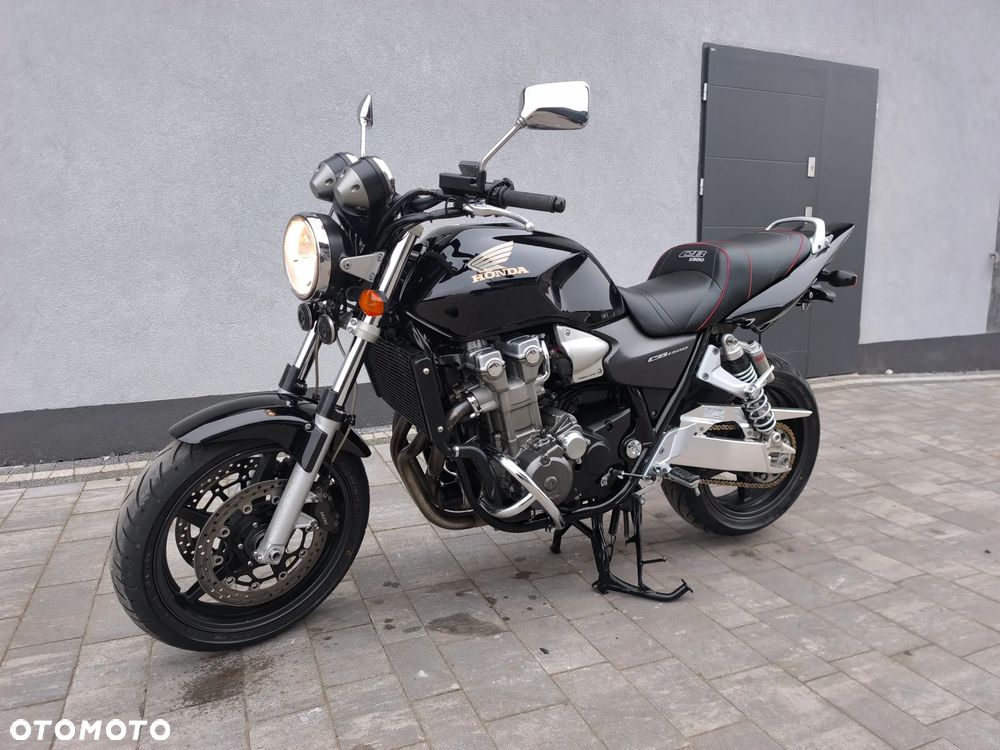 Honda CB - 9