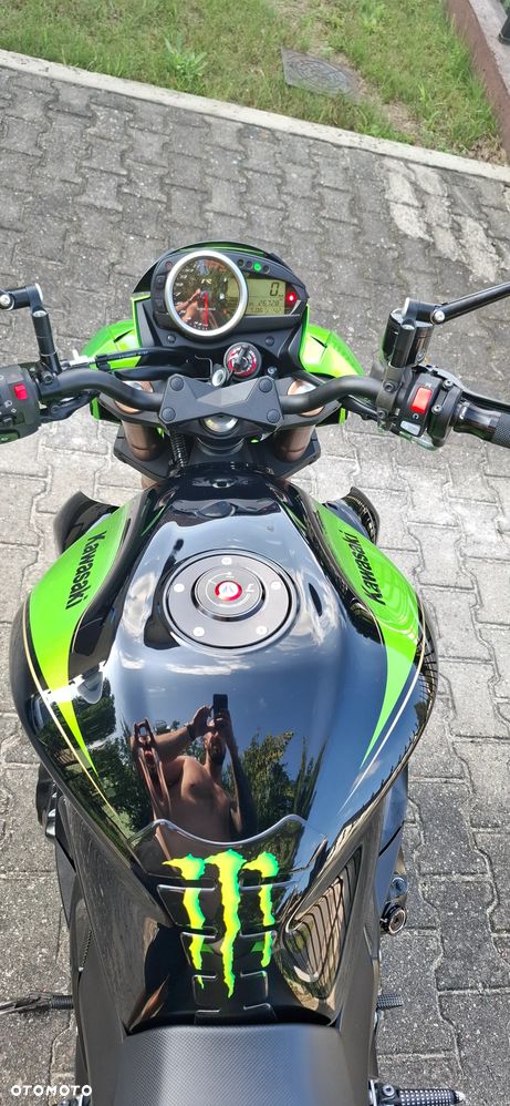 Kawasaki Z - 6